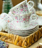 فنجان نعلبکی گلدار طرح انگلیسی