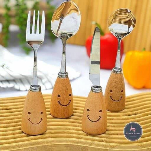 قاشق چنگال طرح لبخند